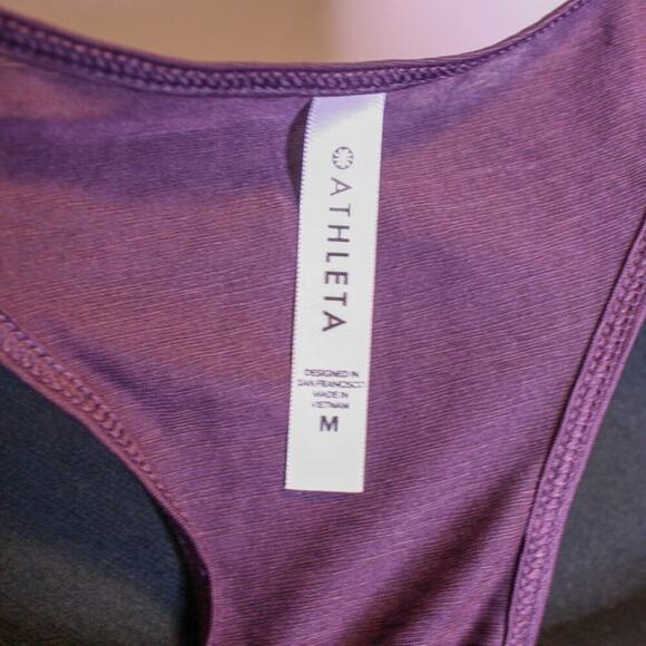 Athleta Tank Top Racerback Purple Lightweight  Athleisure Activewear Gym Workout - Picture 4 of 4